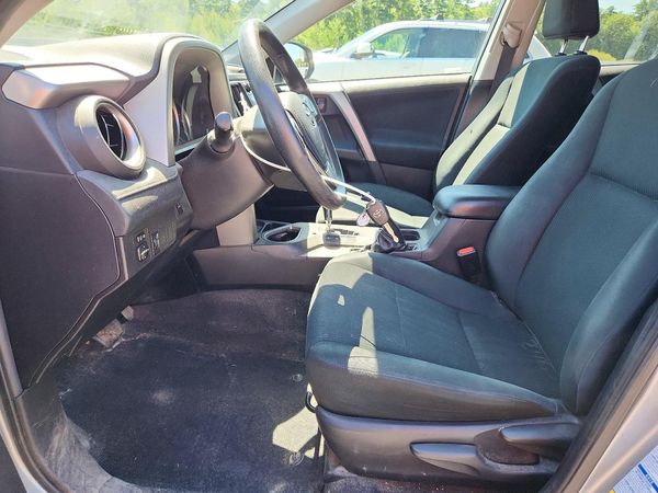 2016 TOYOTA RAV4 LE (X Grade)
