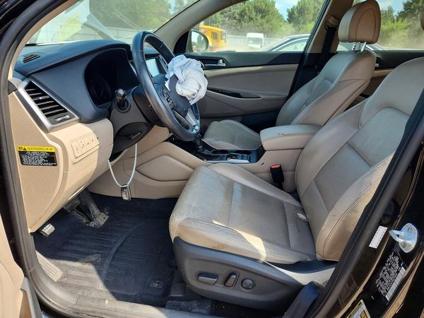 2017 HYUNDAI TUCSON