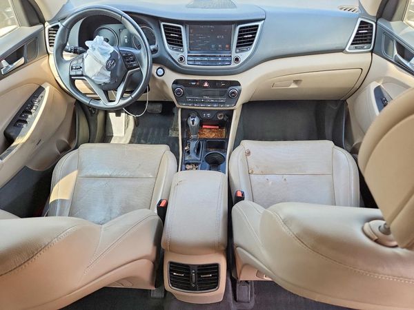 2017 HYUNDAI TUCSON