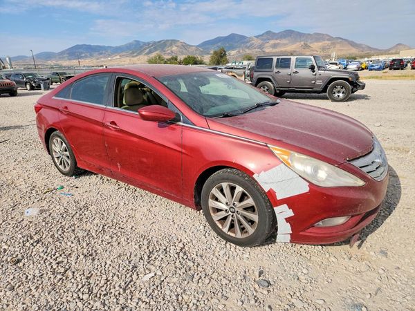 2013 HYUNDAI SONATA