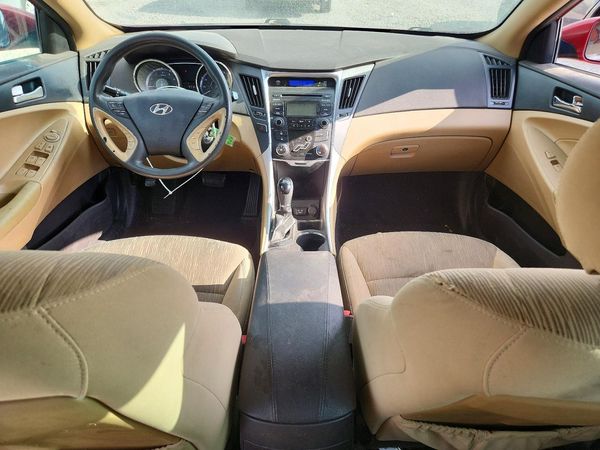 2013 HYUNDAI SONATA