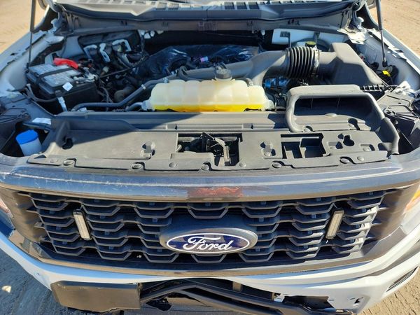 2025 FORD F150 STX