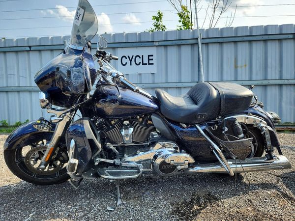 2018 HARLEY-DAVIDSON FLSE