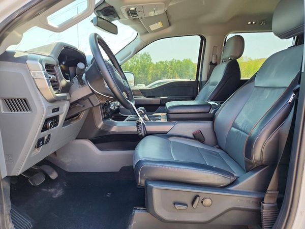 2025 FORD F150 Lariat