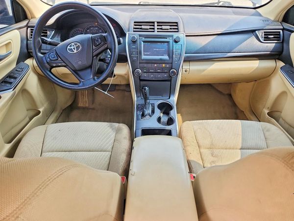 2015 TOYOTA CAMRY