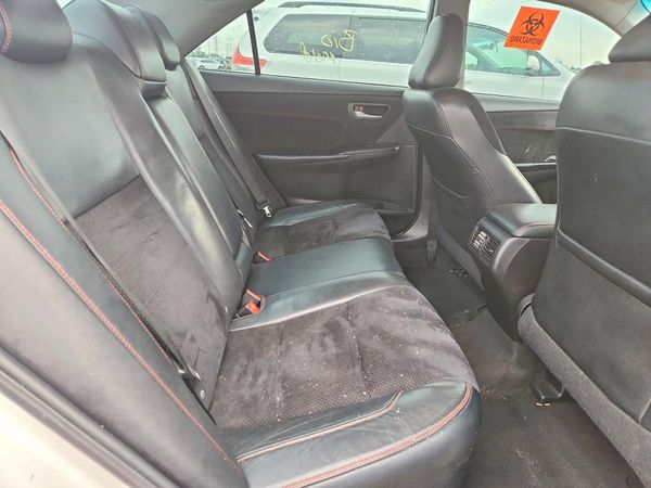 2015 TOYOTA CAMRY