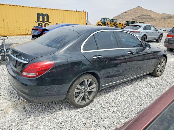 2017 MERCEDES-BENZ C C300-4M