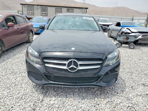 2017 MERCEDES-BENZ C C300-4M