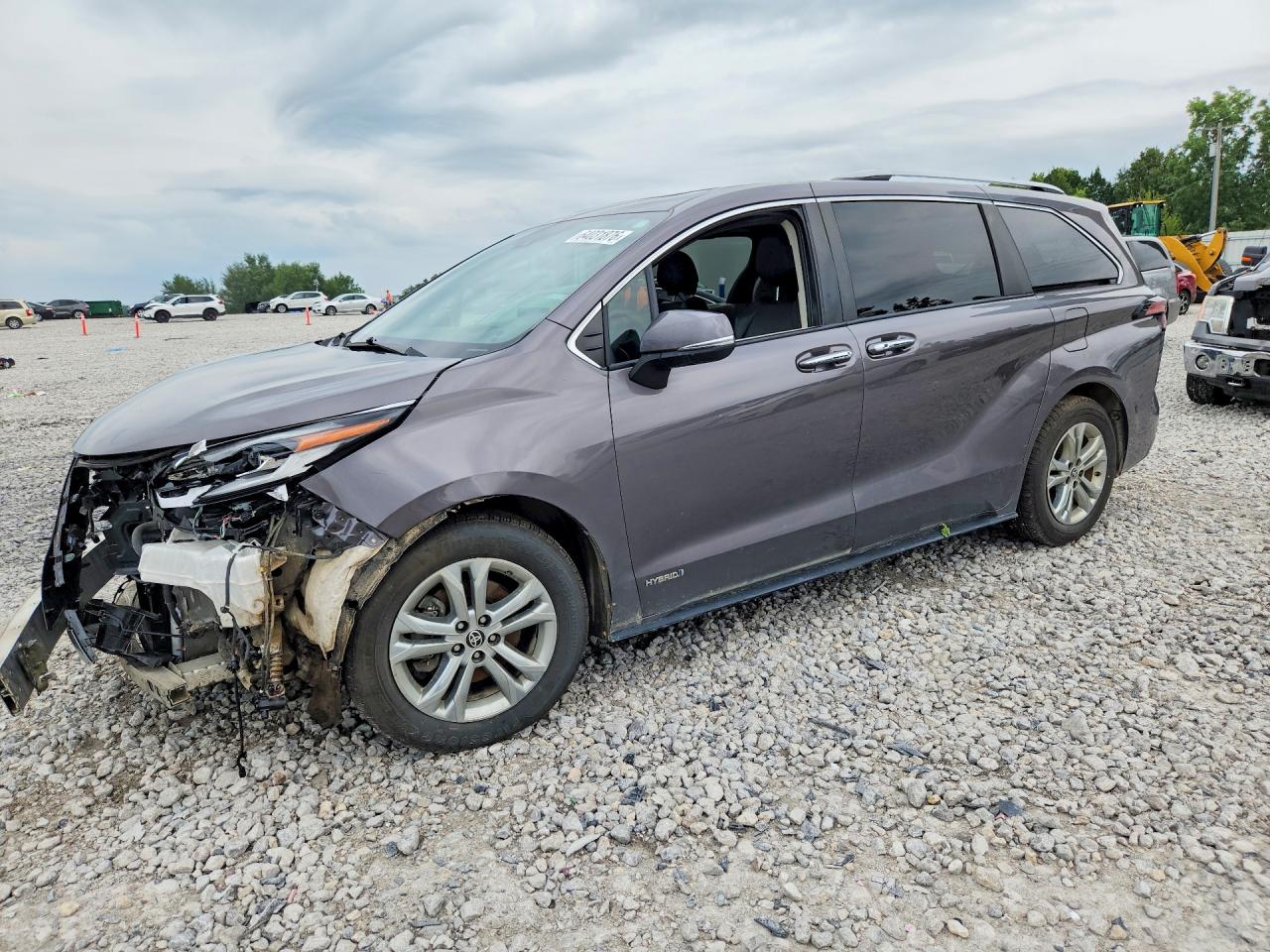 2021 TOYOTA SIENNA Platinum