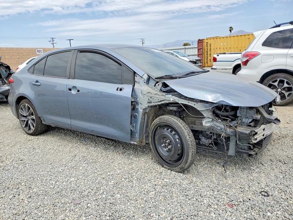 2022 TOYOTA COROLLA SE