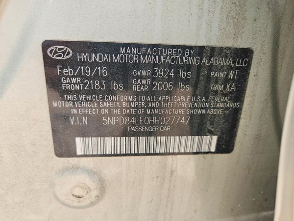 2017 HYUNDAI ELANTRA
