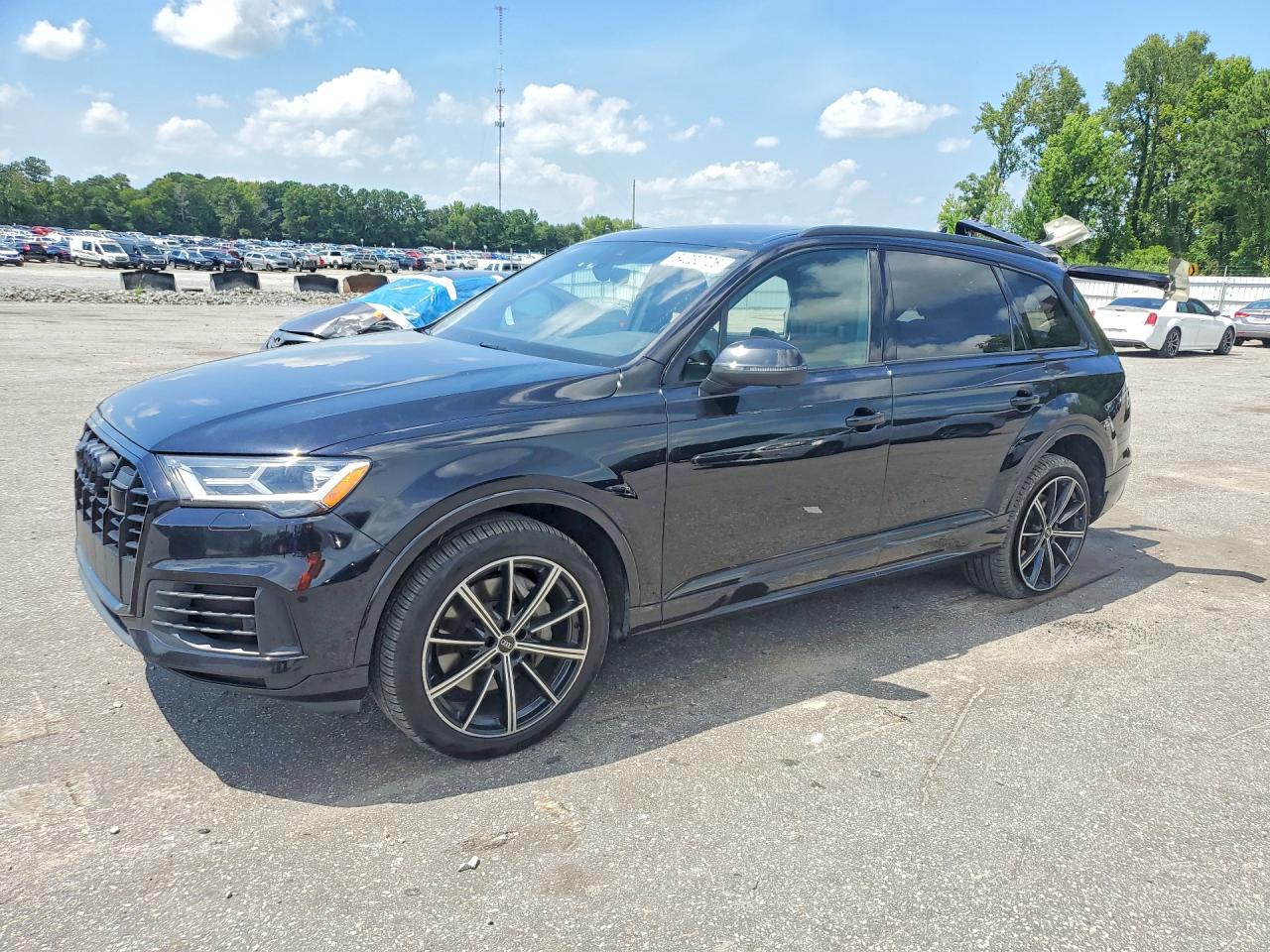 2021 AUDI Q7 quattro Premium Plus