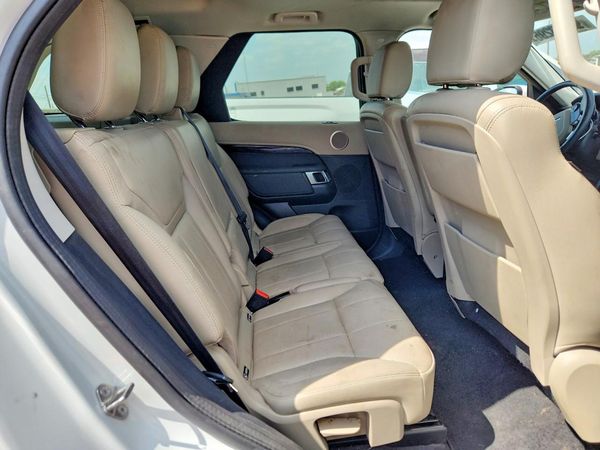2020 LAND ROVER DISCOVERY SE