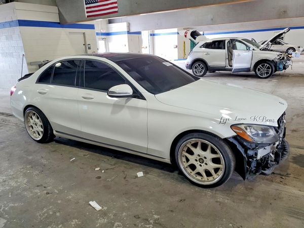 2016 MERCEDES-BENZ C C300-4M