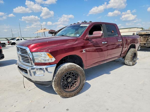 2016 RAM 2500 SLT — Front 3/4