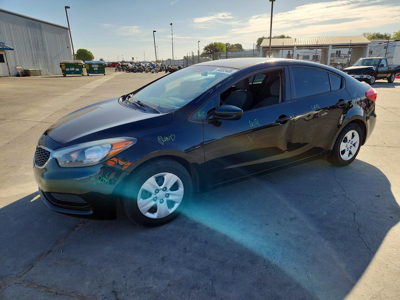 2016 KIA FORTE GL (Middle-Low Grade)
