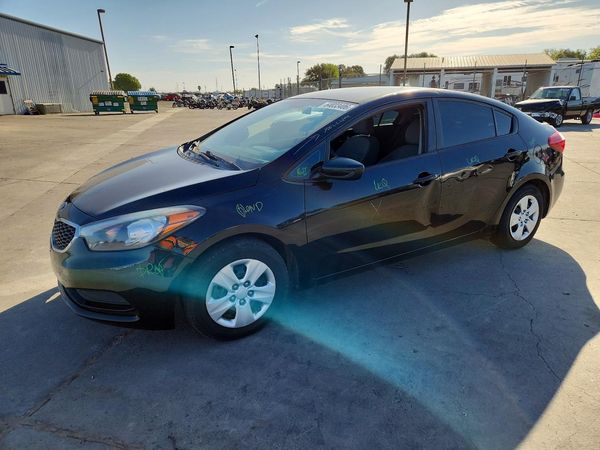 2016 KIA FORTE GL (Middle-Low Grade)