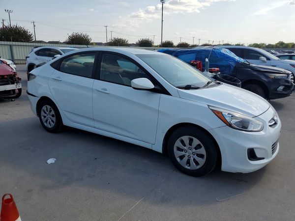 2017 HYUNDAI ACCENT SE Base