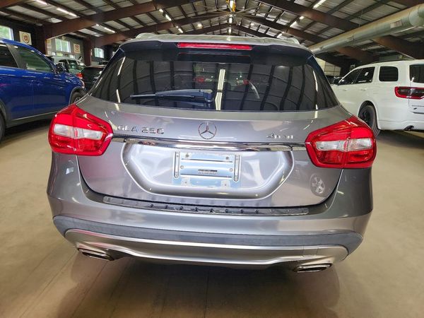 2015 MERCEDES-BENZ GLA GLA250 4-MATIC