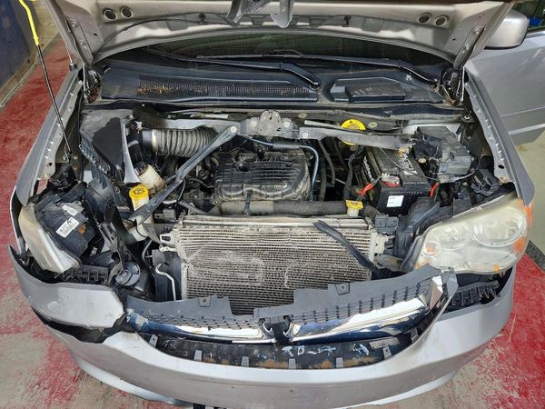 2014 DODGE GRAND CARAVAN SXT