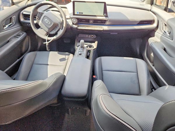 2026 TOYOTA PRIUS