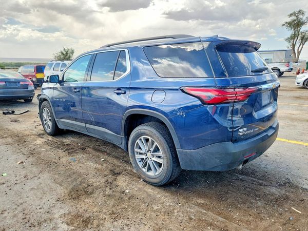 2023 CHEVROLET TRAVERSE LT
