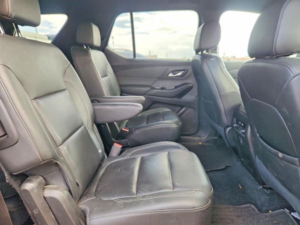 2023 CHEVROLET TRAVERSE LT