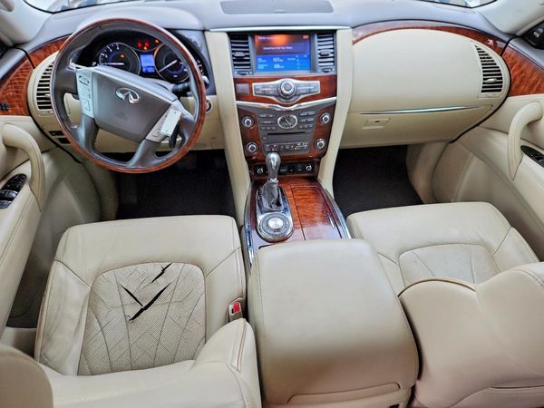 2017 INFINITI QX80