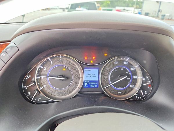 2017 INFINITI QX80