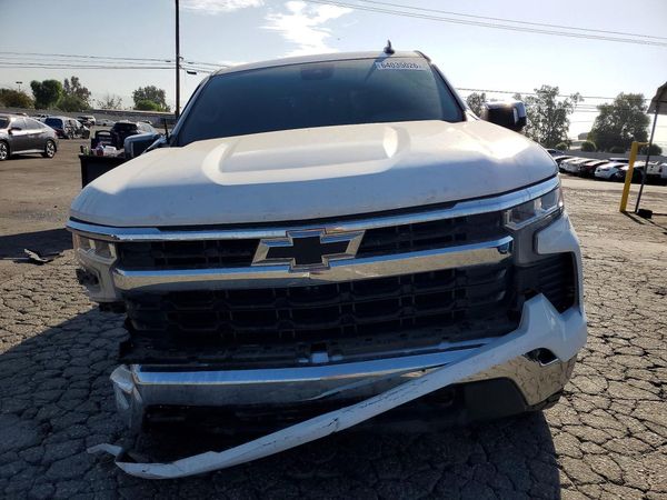 2023 CHEVROLET SILVERADO LT