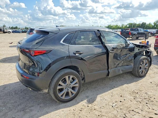 2025 MAZDA CX-30 Premium Package