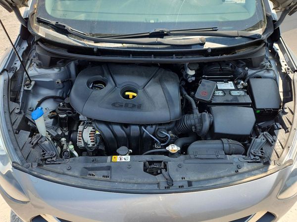 2014 HYUNDAI ELANTRA STD, Style, Tech