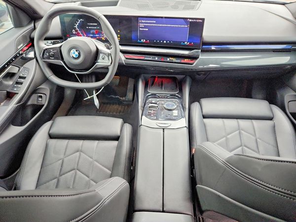 2025 BMW 530 xDrive — CKPT