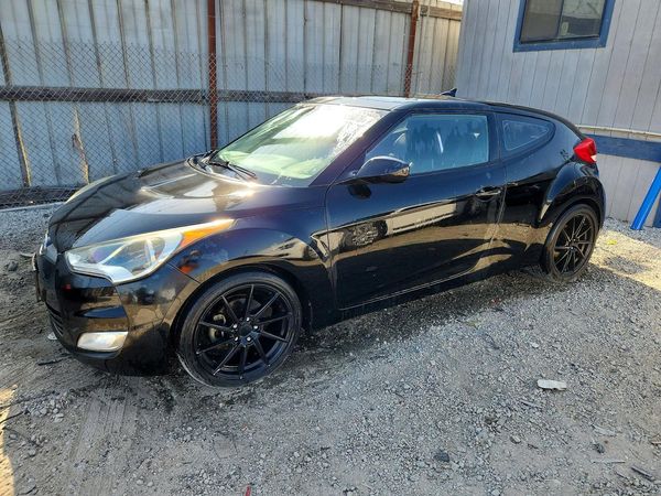 2013 HYUNDAI VELOSTER