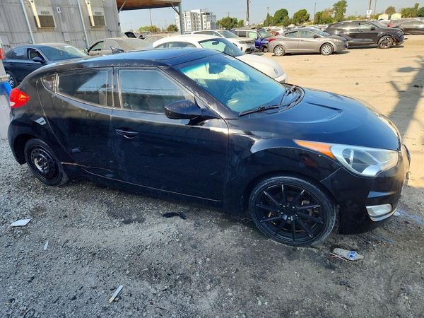 2013 HYUNDAI VELOSTER