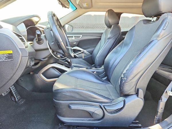 2013 HYUNDAI VELOSTER
