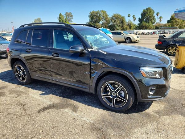 2026 MERCEDES-BENZ GLB GLB250