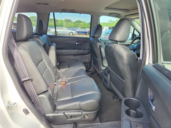 2022 HONDA PILOT SE