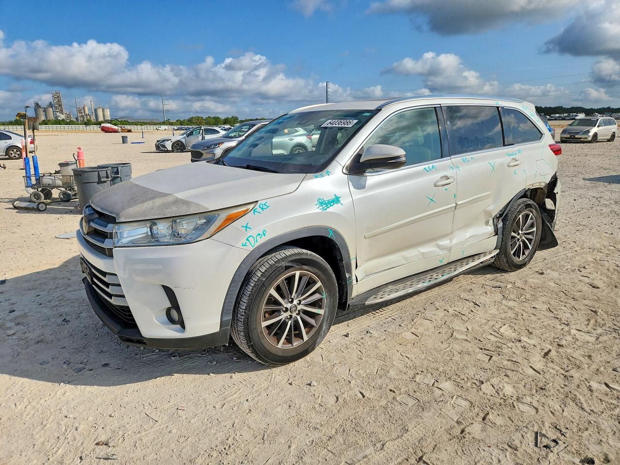2017 TOYOTA HIGHLANDER SE/XLE