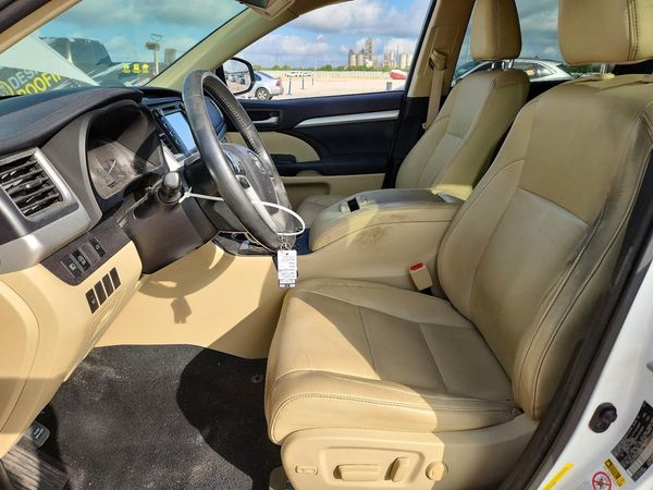 2017 TOYOTA HIGHLANDER SE/XLE