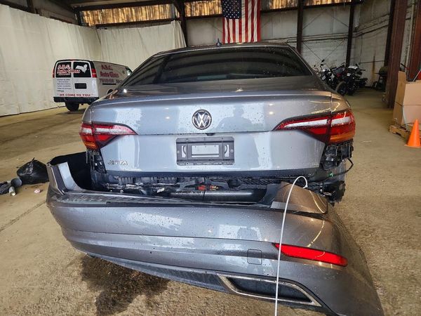 2019 VOLKSWAGEN JETTA