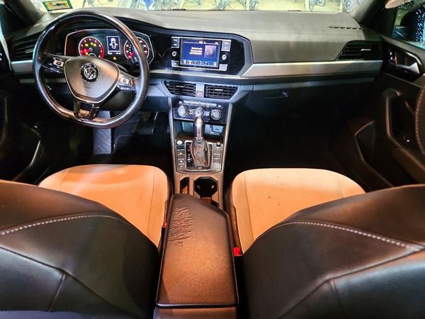2019 VOLKSWAGEN JETTA