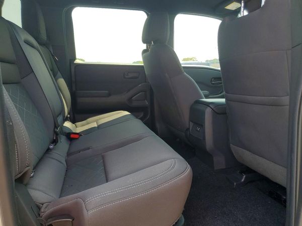 2026 NISSAN FRONTIER