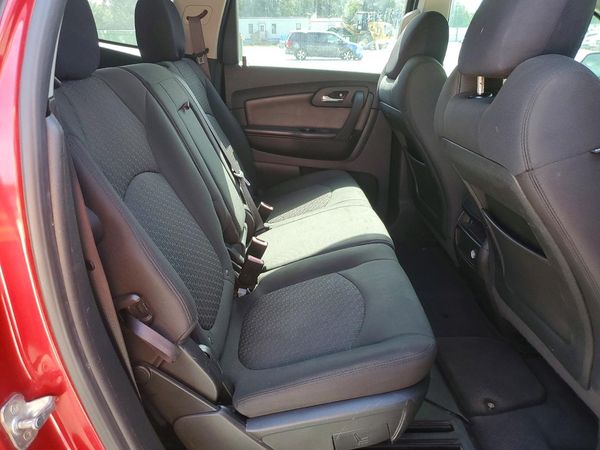2012 CHEVROLET TRAVERSE LT
