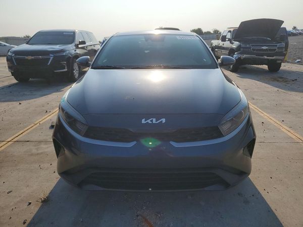 2022 KIA FORTE FE, LXS