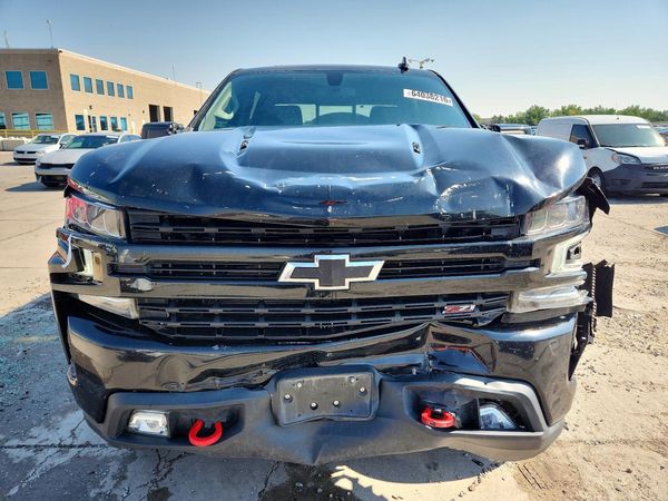 2021 CHEVROLET SILVERADO Trail Boss - LT