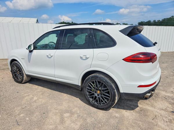 2017 PORSCHE CAYENNE E-Hybrid