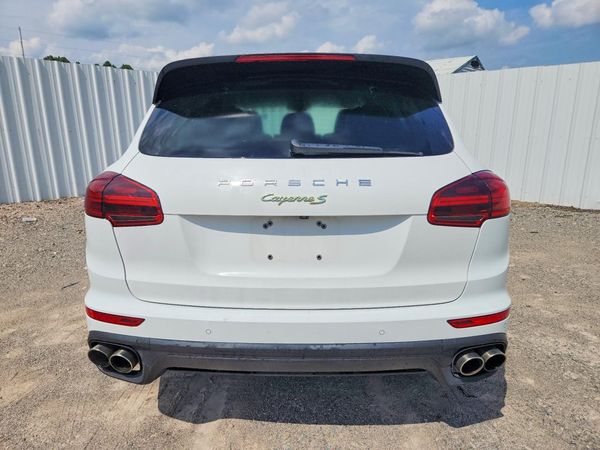2017 PORSCHE CAYENNE E-Hybrid