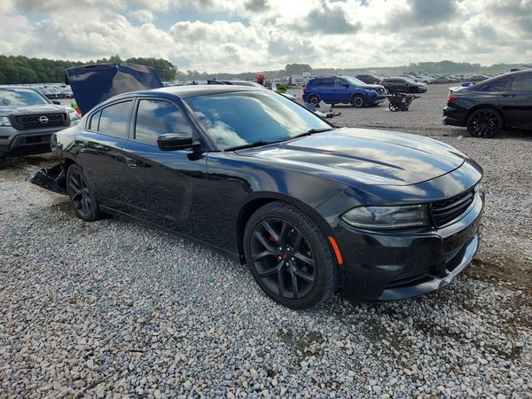 2019 DODGE CHARGER SXT