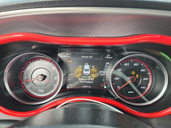 2019 DODGE CHARGER SXT